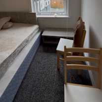 sumair mansoor's room