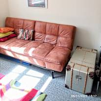 UMALI OKO's room