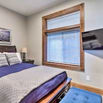 Yara's room