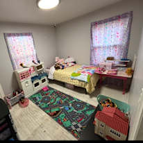 Raychel Wise's room