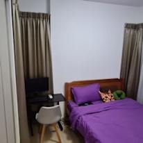 Vic's room
