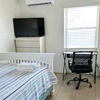 anna's room