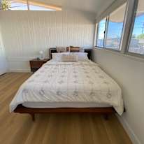 Khoa's room