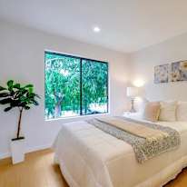 Varun's room
