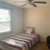 Iee's room