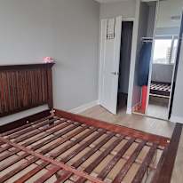 Mugs's room