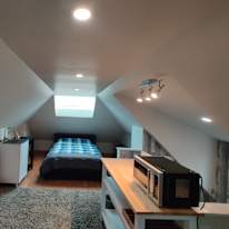 Carlos's room