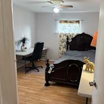 Ravi's room