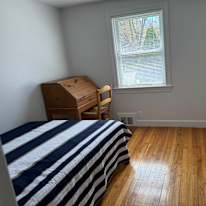 JACKIE HYOUNG's room