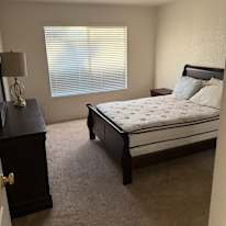 Nique's room