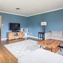 Jewel's room