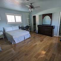 Iny's room