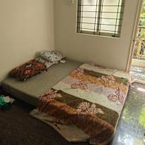 Thariq's room