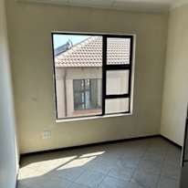 Tlangi's room