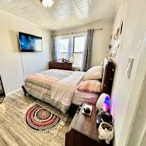 Francisco's room