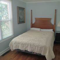 Deirtre's room