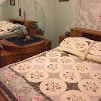 ROOM FOR RENT's room