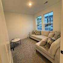 Raynel Lopez's room