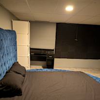 Jose's room