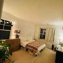 Ali's room