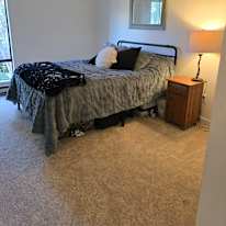 Jenn O's room
