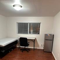 Lisa's room