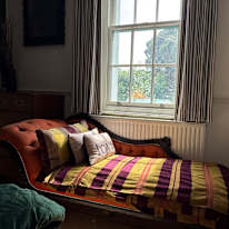 Ali James Taylor's room