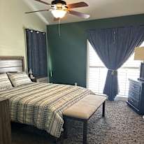 Litzy's room