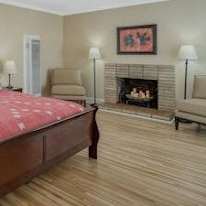 Louis's room