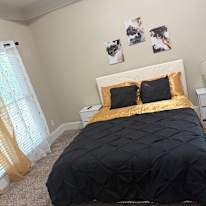 Amoya's room
