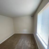 Loui's room