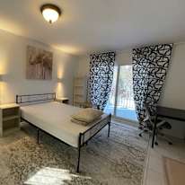 Zen's room