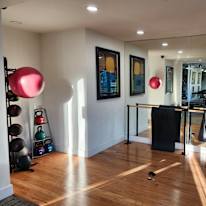 ARUN RENGANATHAN's room