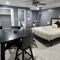 CL&C Property Management and Consulting's room