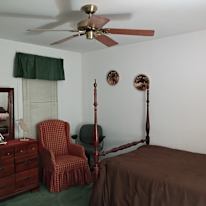 David Reeser's room