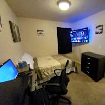 Ron's room
