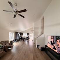 Youbin's room