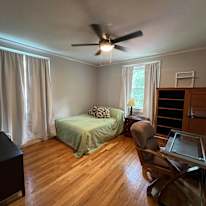 Richelle's room