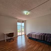Juan's room