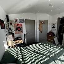 Jia's room