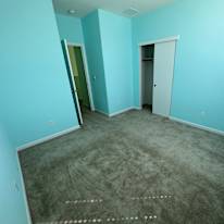 carina bonfim's room