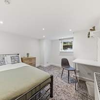 Gurj's room