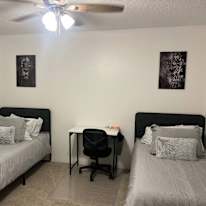 Dee's room