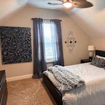Donna's room