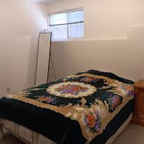 Kayna's room