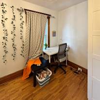 Khad's room