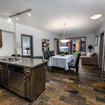 Meng Qiong Huang's room