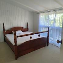 Thomas's room