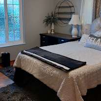 RHONDA's room