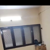 Agimanailiu khapuinamai's room
